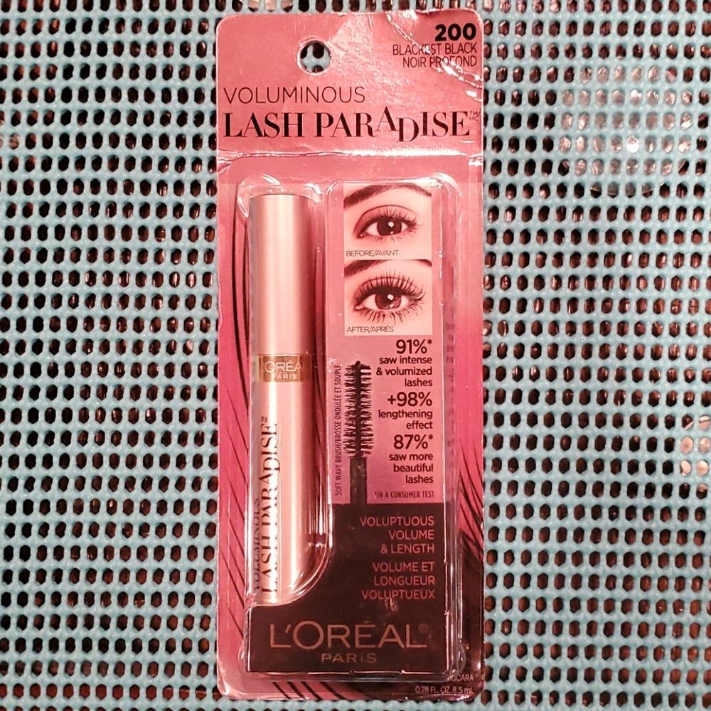 L'OREAL- Voluminous Mascara